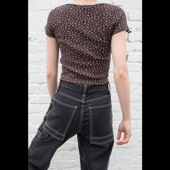 Brandy Melville Tops Brandy Melville Brown Floral Zelly Top Poshmark